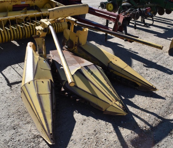New Holland 824 Corn Head