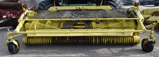 John Deere 640B Hay Head