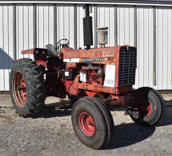 1970 IH Farmall 1456