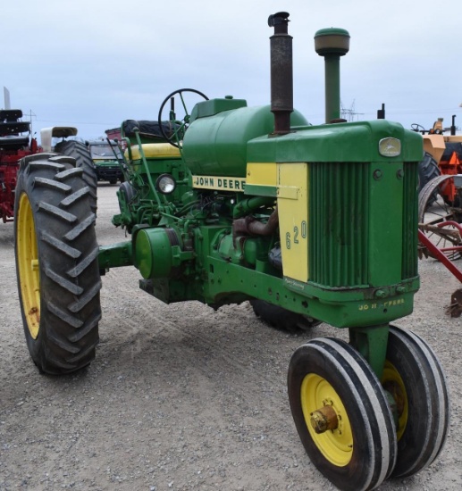 John Deere 620