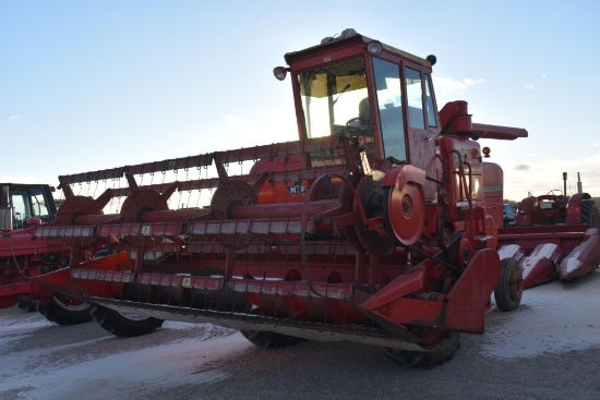 Massey Ferguson 300 Combine