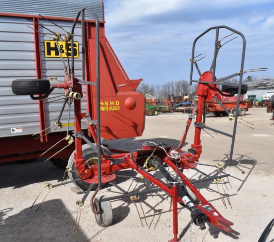 H&S 5800 Tedder