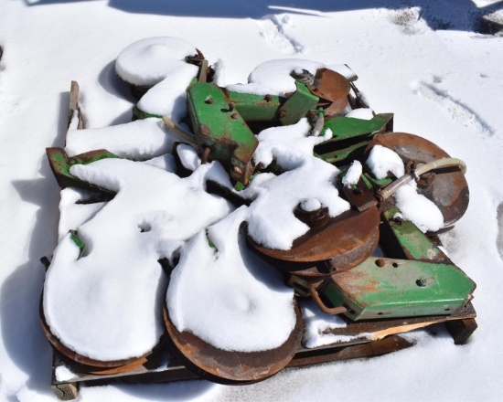 (6) Fertilizer Disks