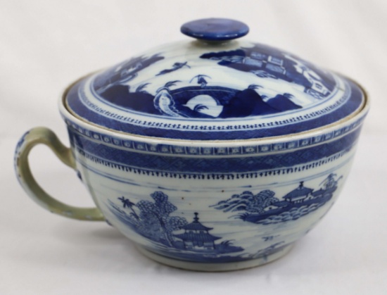 Chinese Porcelain Chamber Pot
