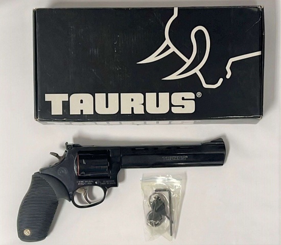 Taurus, Revolver