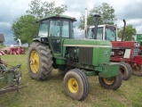 John Deere  4430