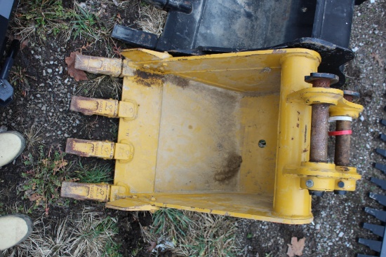 18" Bucket