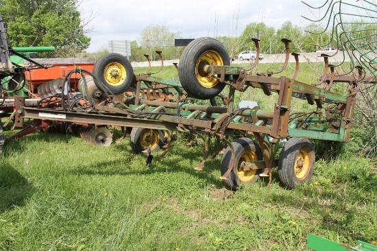 John Deere Field Cultivator