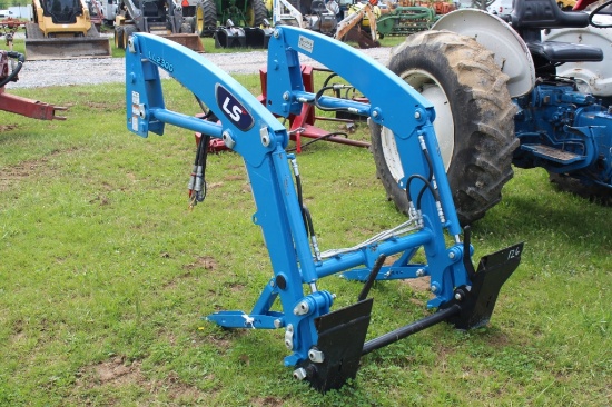 LS LL2300 Loader