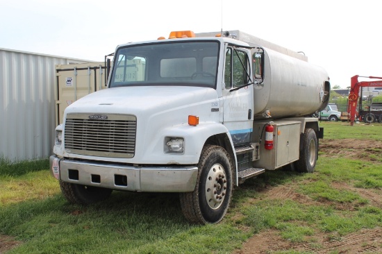 Freightliner FL70