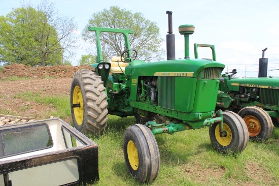 John Deere 4020