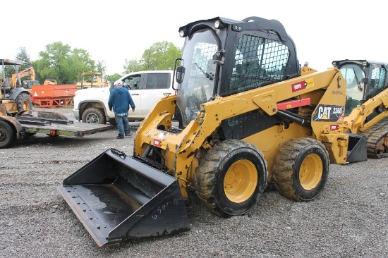 Cat 236D
