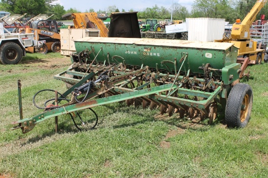 JD FBB Drill w/ small seed