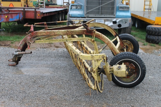 New Holland 256