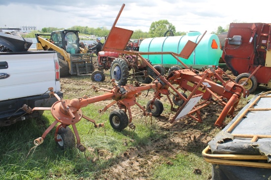 Kuhn 6 basket hay tedder
