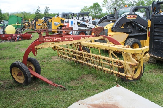 New Holland 256
