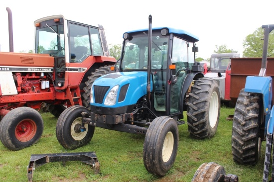 New Holland TN75