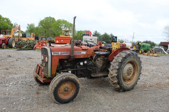 Massey Ferguson 250