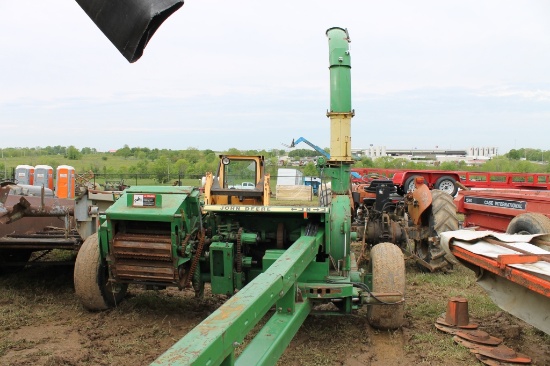 3470 John Deere Chopper