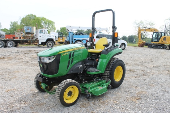 John Deere 2032R
