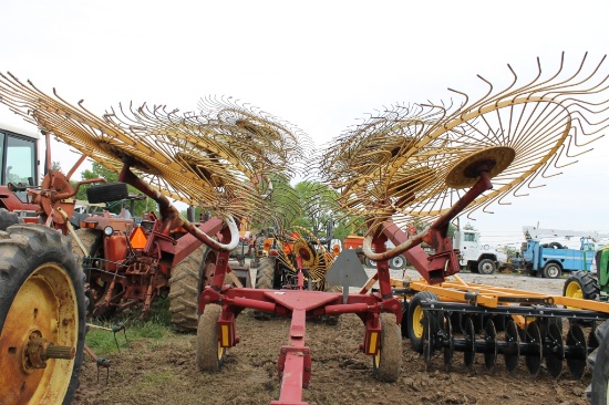 New Holland Rake