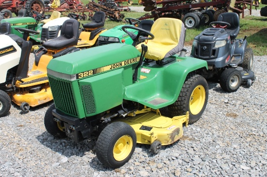 John Deere 322 Garden Tractor