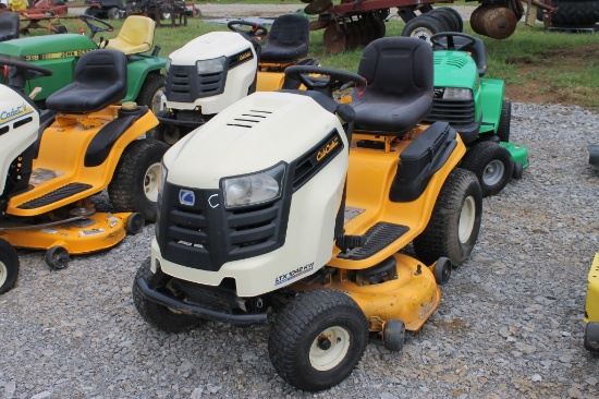Cub Cadet LTX1042 KW Riding mower