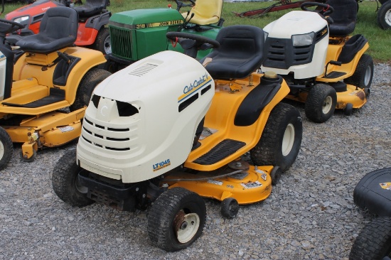 Cub Cadet LT1045 Riding Mower