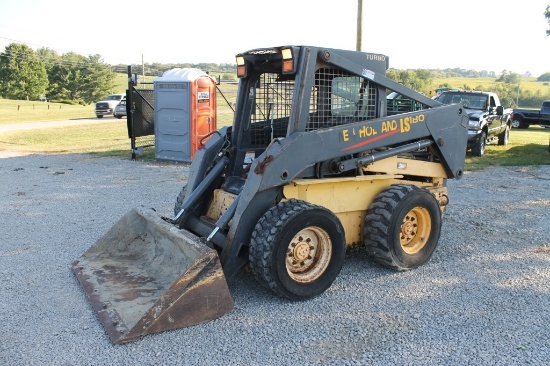 New Holland 580 Skidsteer
