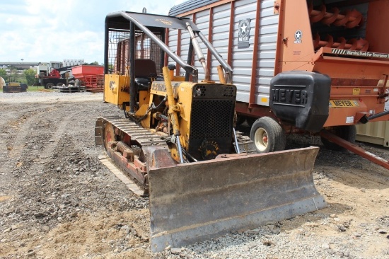 Case 450 Crawler Dozer