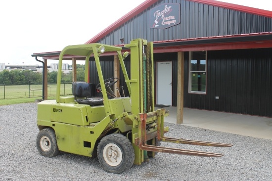 Clark Forklift