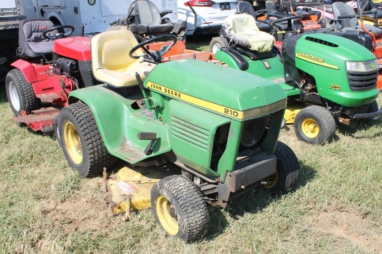 John Deere 210 Mower