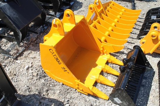 CAT305 24" Excavator Bucket