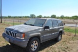 1997 JEEP GRAND CHEROKEE LAREDO- NEEDS BATTERY