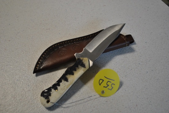 KNIFE W/ SHEATH