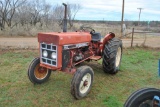 IH 384 FARM TRACTOR- DOES NOT RUN