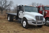 2005 IH 4200 VT365 FLATBED TRUCK