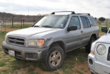 1999 NISSAN PATHFINDER SUV