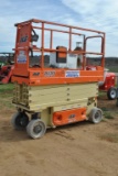 2016 JLG 2362ES SCISSOR LIFT-26FT WORKING PLATFORM