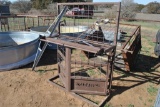 BOSS HANG HOG TRAP DOOR