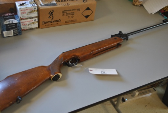 GERMAN AIR RIFLE W/ BOX