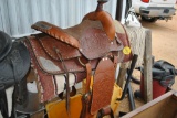 BUCKSTITCHED SADDLE W/ SADDLE RACK