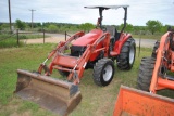 CASE IH D35 FARM TRACTOR W/ LX116 LOADER