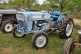 FORD 2000 FARM TRACTOR