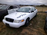 2004 FORD CROWN VICTORIA SEDAN-POLICE PKG