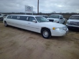 2000 LINCON LIMO