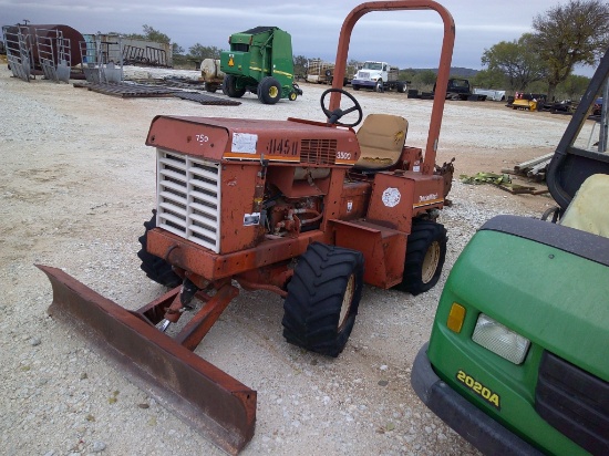 DITCH WITCH 3500 TRENCHER- PARTS ONLY