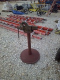 VISE ON STAND