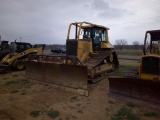 CAT D6M DOZER