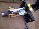AGT MOD 680 HYD HAMMER W/ 2 BITS F/ SKID STEER